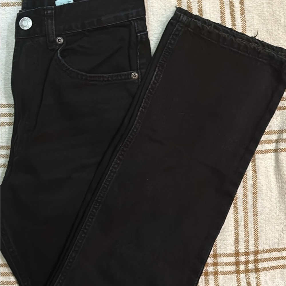 Zara Woman Dark Black Straight Jeans